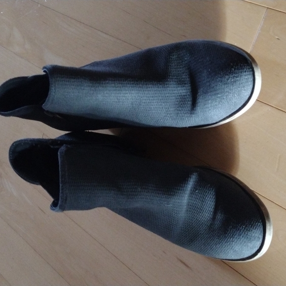 Kenzie Booties - Picture 2 of 7